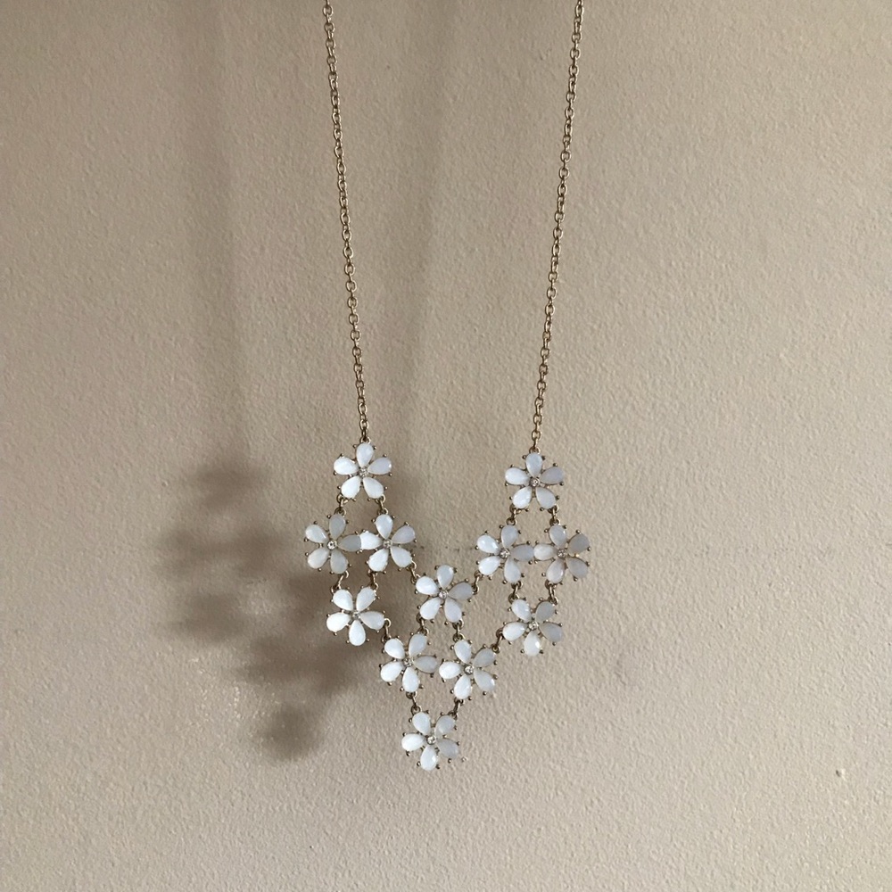Floral necklace